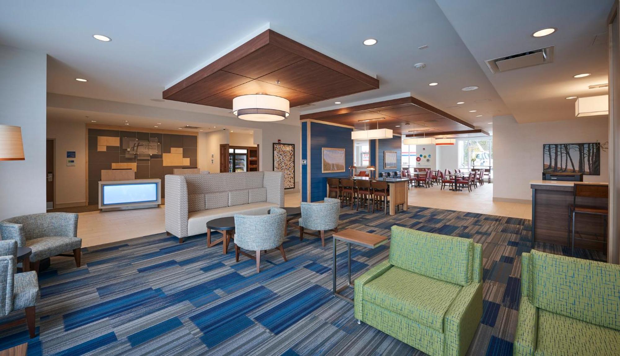 Holiday Inn Express & Suites St. John'S Airport By Ihg Bagian luar foto