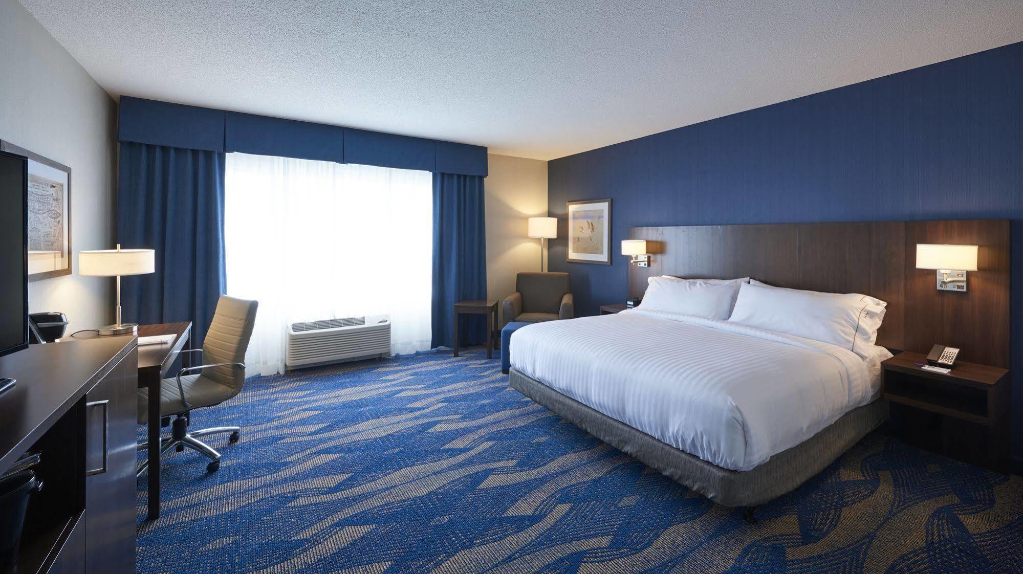 Holiday Inn Express & Suites St. John'S Airport By Ihg Bagian luar foto