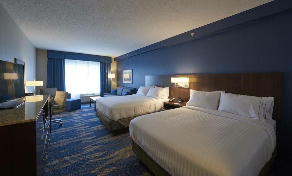 Holiday Inn Express & Suites St. John'S Airport By Ihg Bagian luar foto
